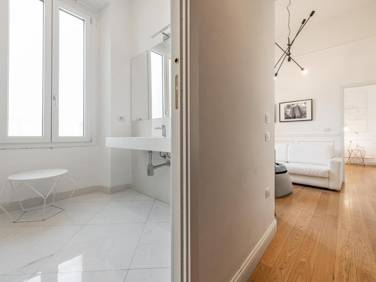 Pley Boutique Del Centro Hotel Cagliari Luaran gambar