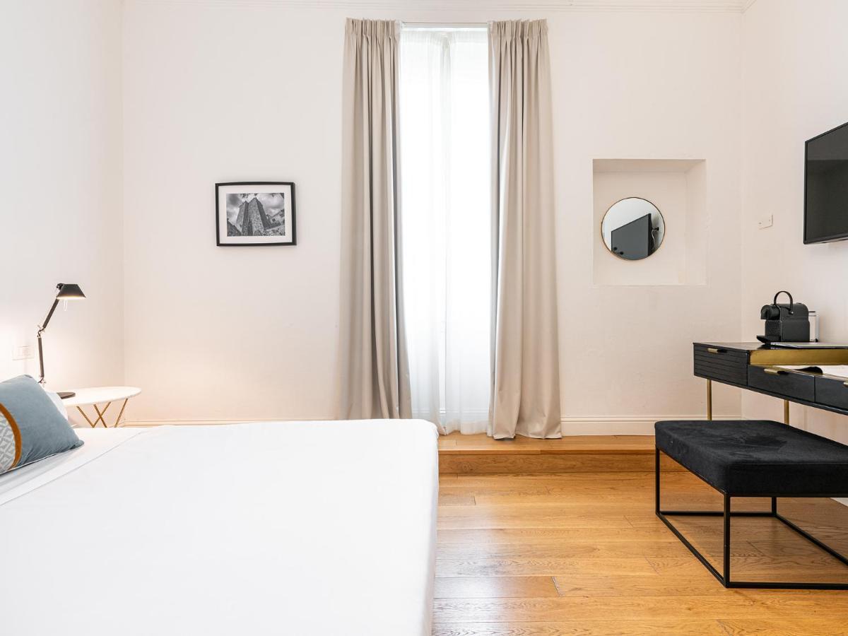 Pley Boutique Del Centro Hotel Cagliari Luaran gambar