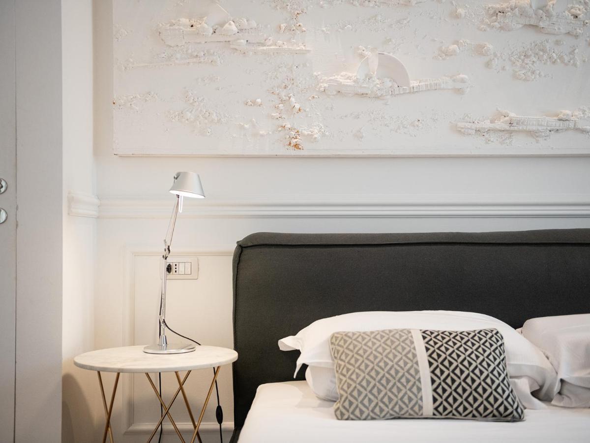 Pley Boutique Del Centro Hotel Cagliari Luaran gambar