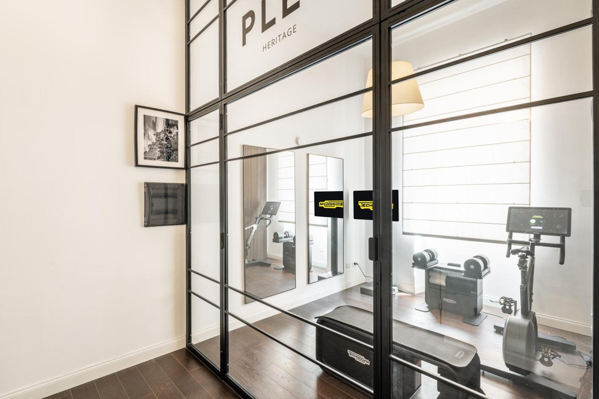 Pley Boutique Del Centro Hotel Cagliari Luaran gambar