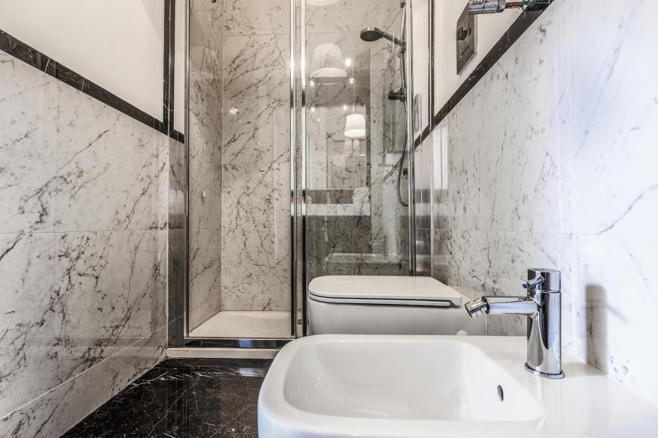 Pley Boutique Del Centro Hotel Cagliari Luaran gambar